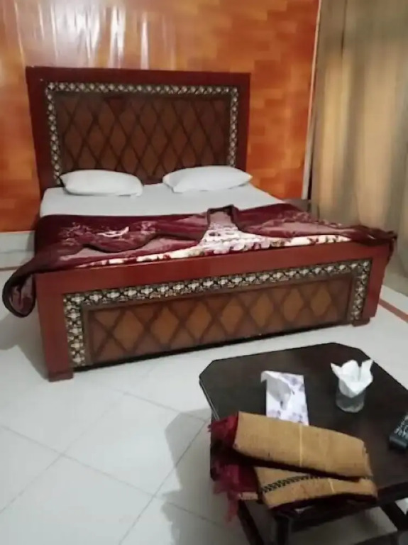 Hotel 9 Star Multan
