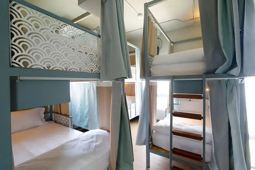Friends Hostel - Phuket Airport