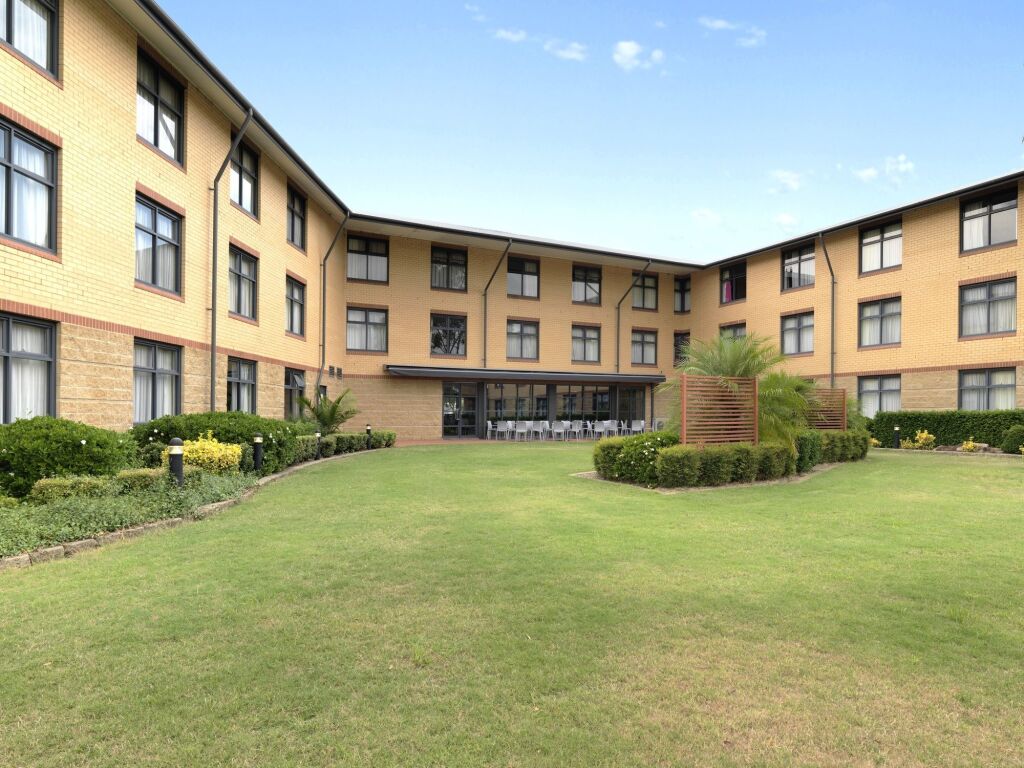 Mercure Sydney Blacktown