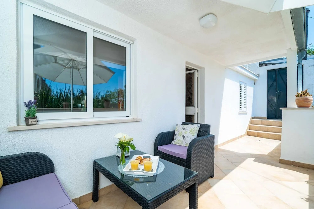 Apartments Nicol