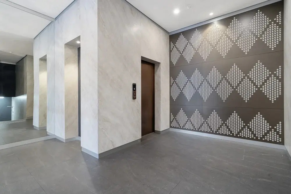 Stylish 1-bed Apartment With Rooftop Access