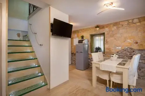 Royal Apartment Damida
