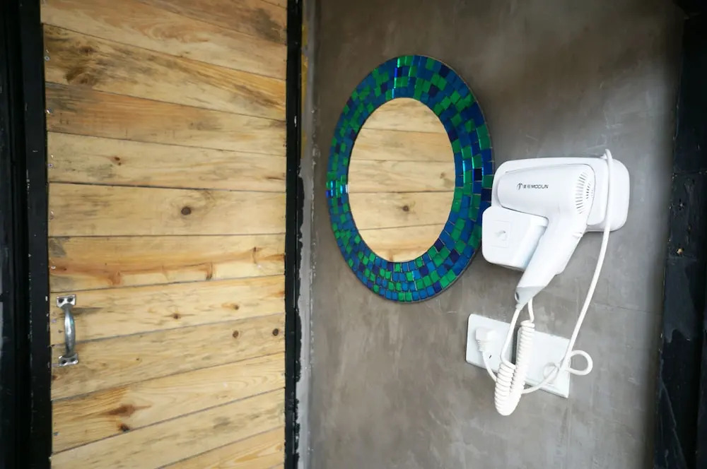 POSHPACKER - Chengdu Mix Hostel - Cicada Zen Yard
