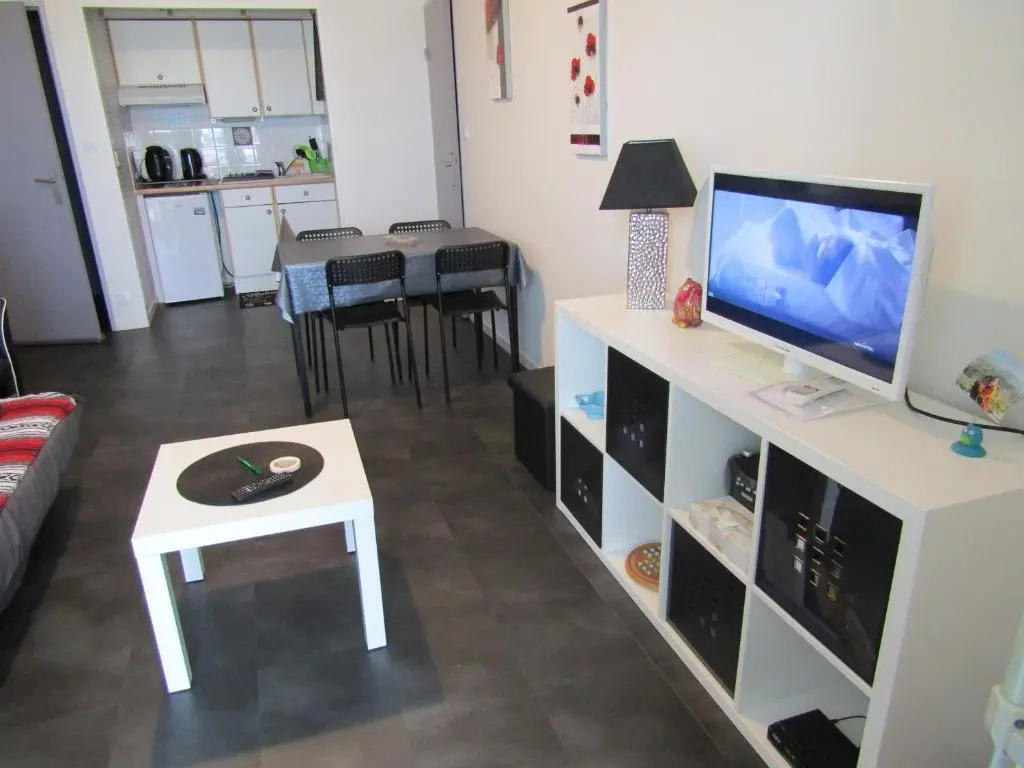 Appartement Saint-Gilles-Croix-de-Vie, 2 pièces, 4 personnes - FR-1-428-75