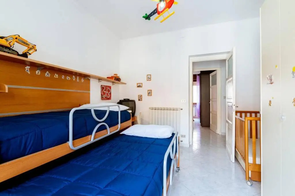 Appartamento Goethe - 2 camere - 100m stazione - 200m Palafiori