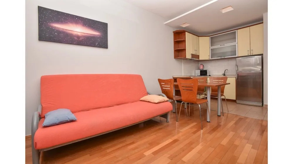 Brkić Apartments with Private Parking