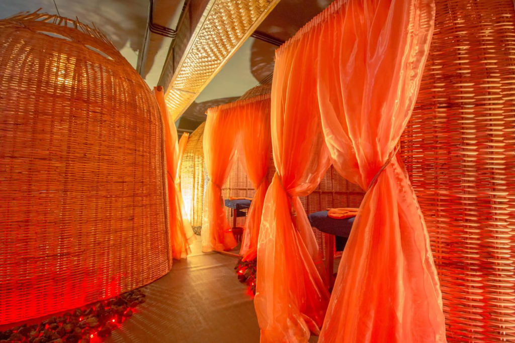 Kupu Kupu Jimbaran Beach Club & Spa