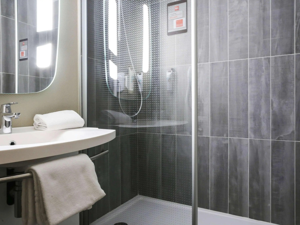 ibis Bourg Jasseron/Teyssonge