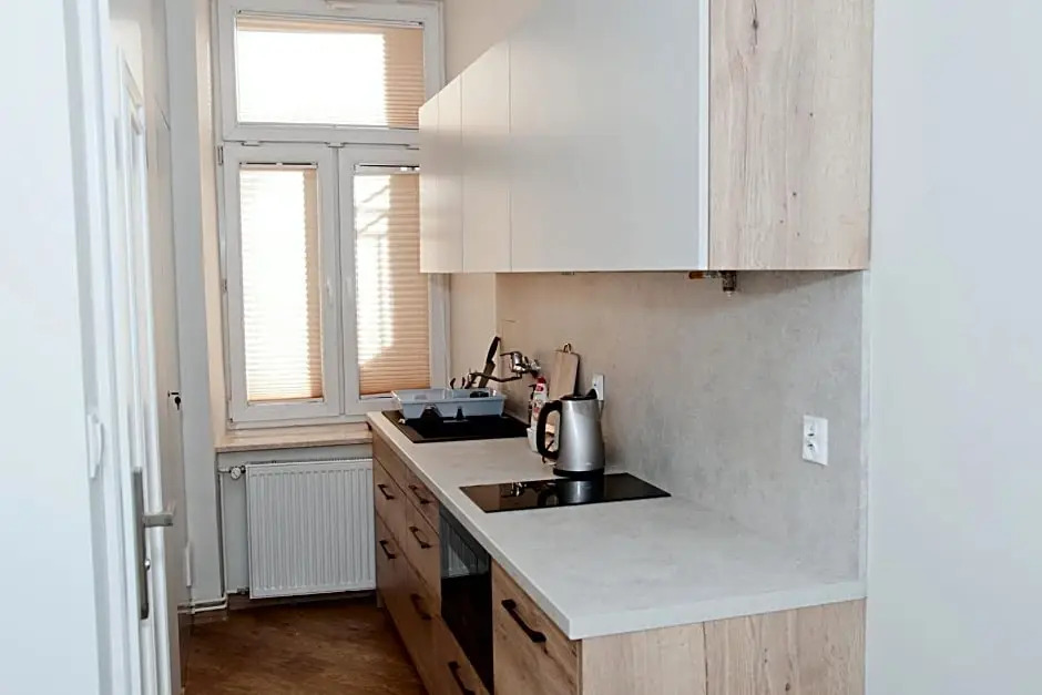 Rodmos Hostel