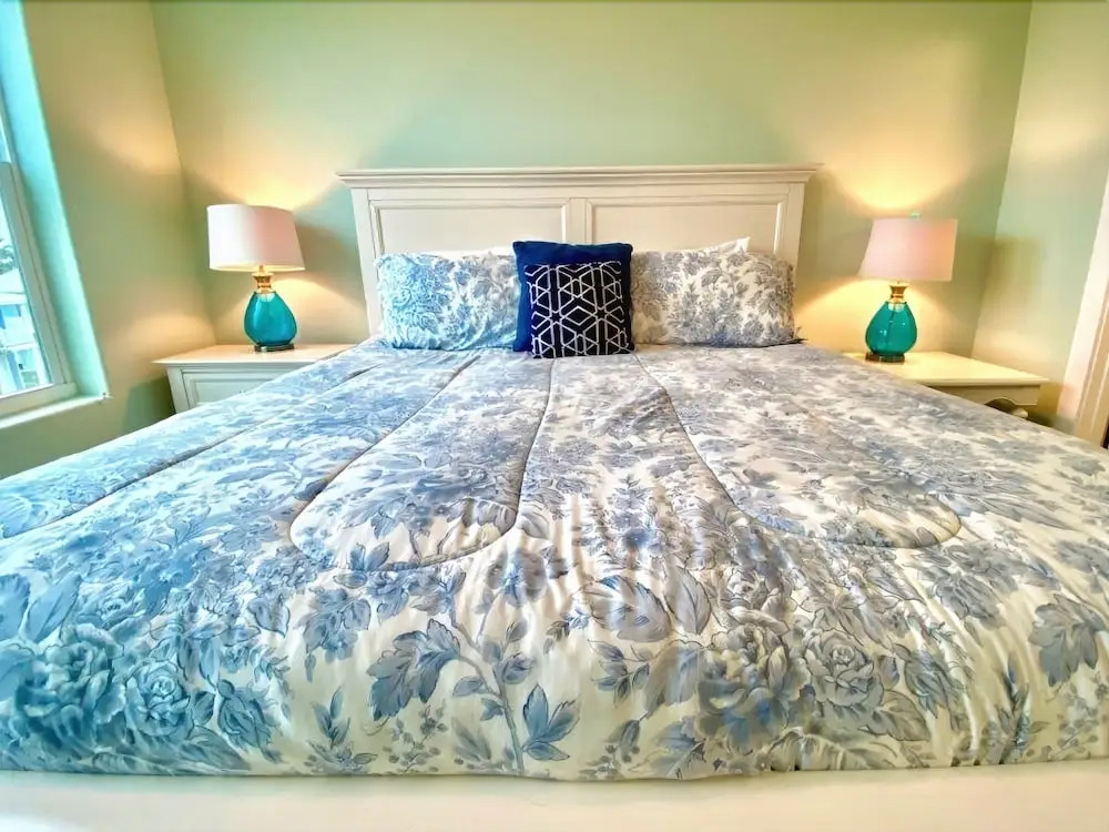 A Leave Of Absence 5 Bedroom Home