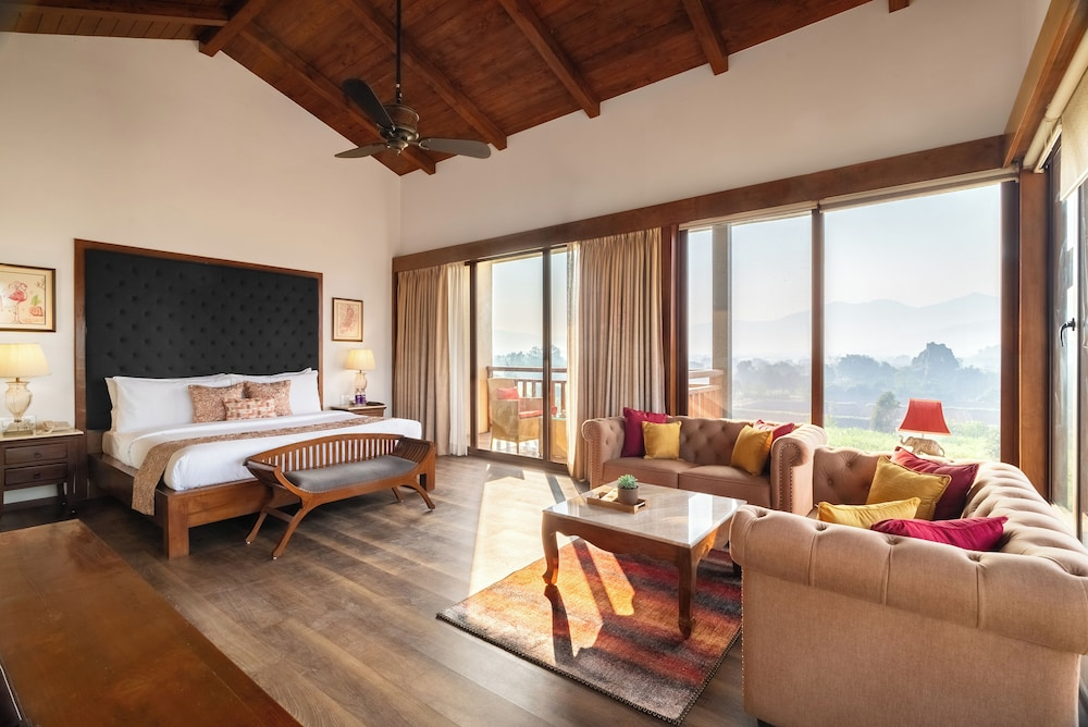 The White Resort and Spa Pawna