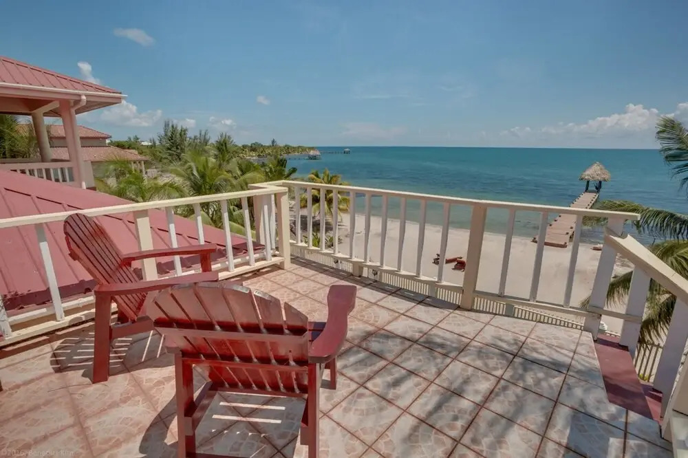 Mission Bay - Large 5 Bedroom Oceanfront w Pier and Pool