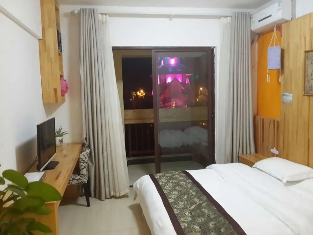 Yiluyuan Apartment Hotel