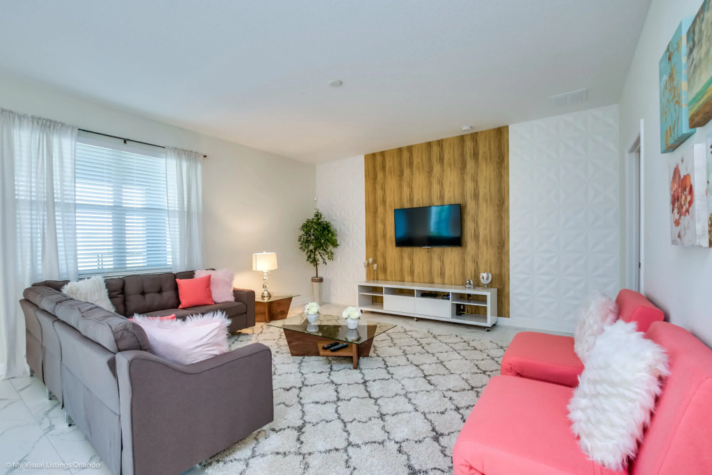 1512MAID  Ultimate 5 Bedroom 5 Bathroom, Davenport , US