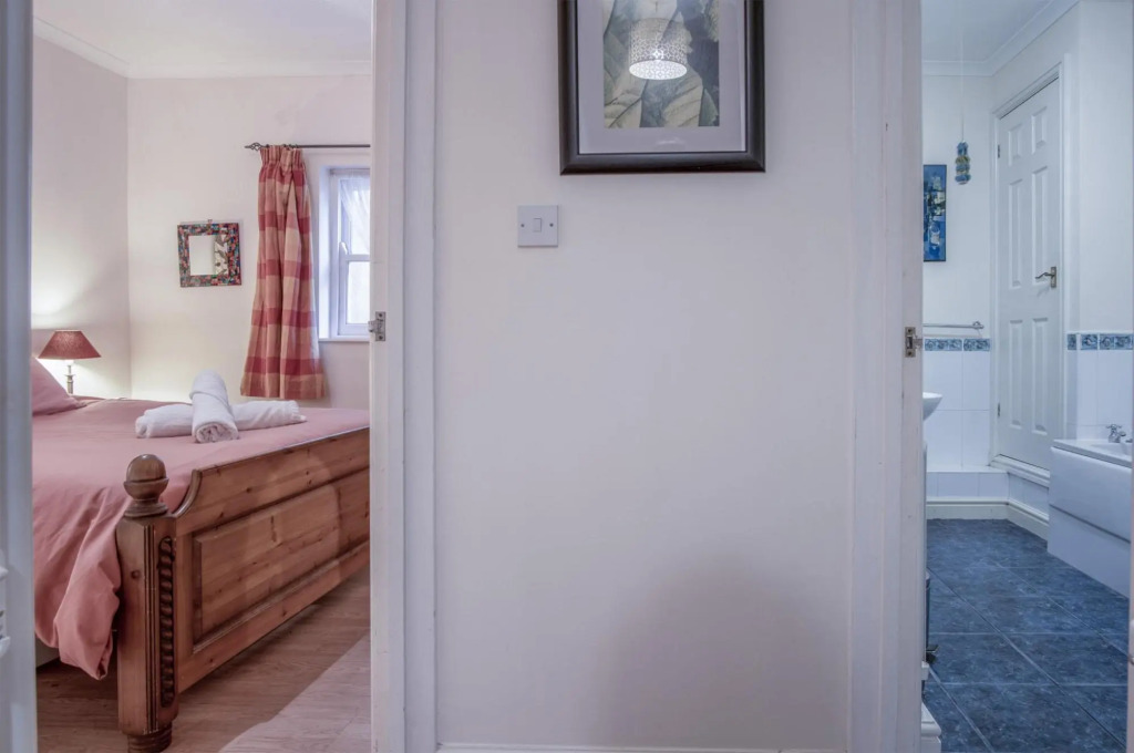 Arcadia - 1 Bedroom Apartment - Tenby