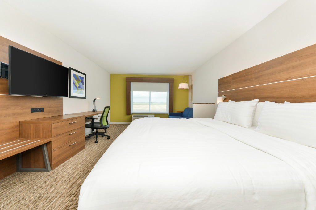 Holiday Inn Express & Suites - Ogallala by IHG