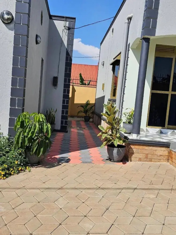 The Residence Ug