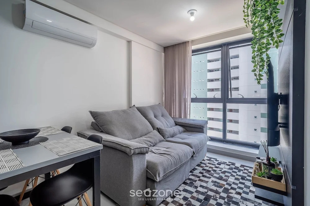 Comfort and Convenience Just 850m From Tambau Beach - Onws