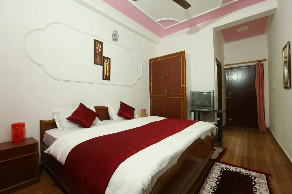 Hotel Rishikesh Grand by Kool Stays