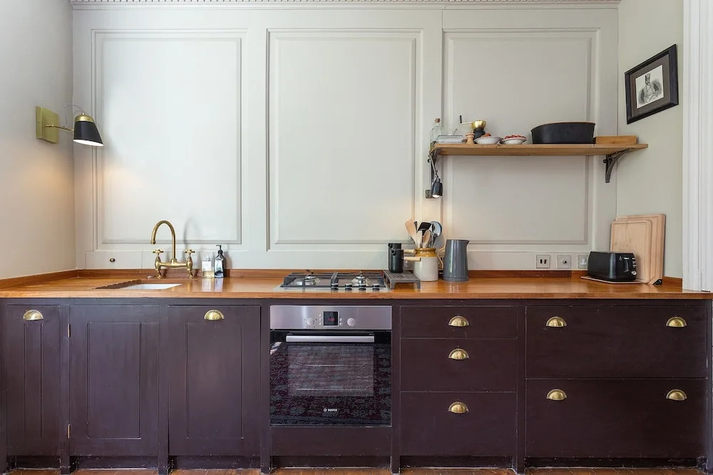 Two Bedroom House in Islington