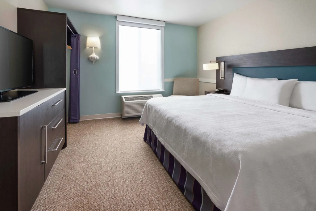 Home2 Suites by Hilton Anchorage / Midtown