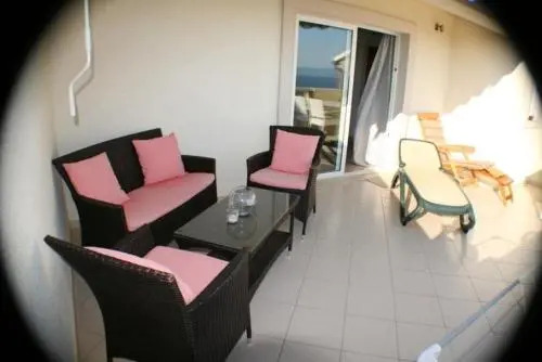 Apartment Bol 34