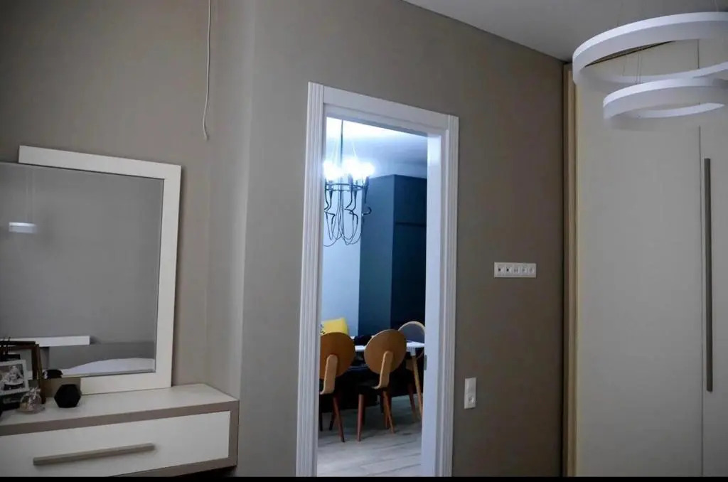 apartment pirosmani18