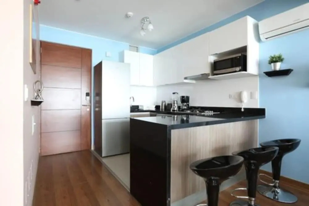 Luxury Penthouse with Stunning 180° Sea View