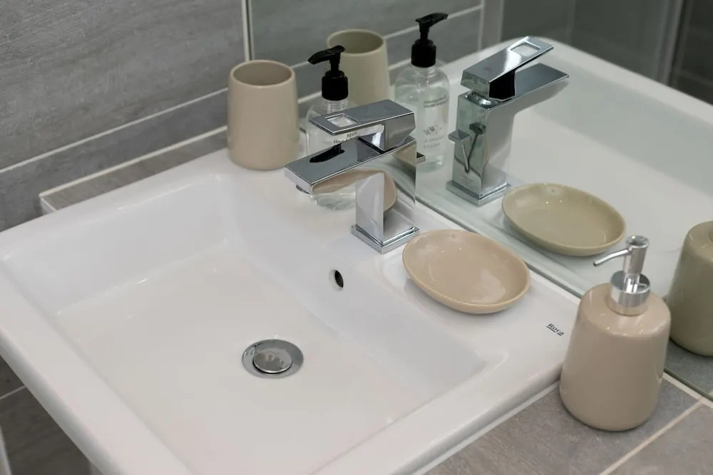 Rethink Living - Luxury Brighton Marina