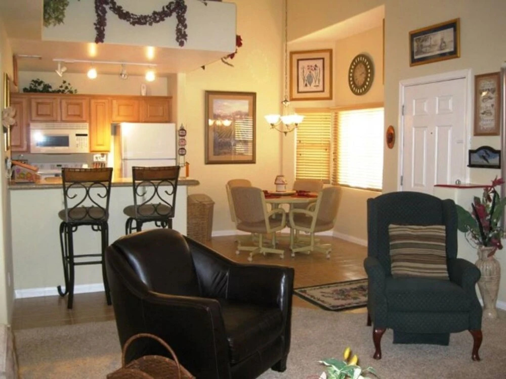 Jacob And Janne, Nielson 3 Bedroom Condo
