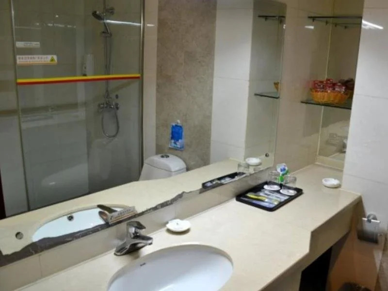 Super 8 Hotel Yazhong - Urumqi