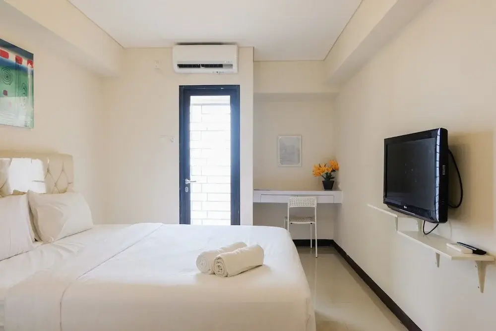 New Furnished Studio Room @ 19 Avenue Apartment