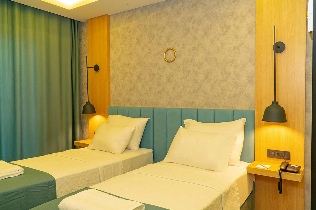 ANGELS PARK HOTEL