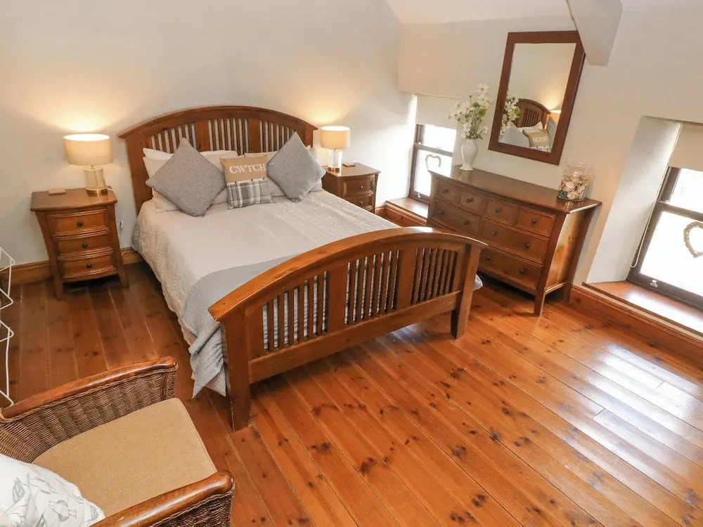 Inglenook Cottage