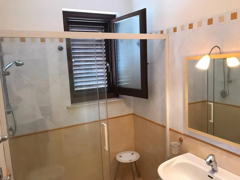 Orange Apartment 100 Meters From The Sea