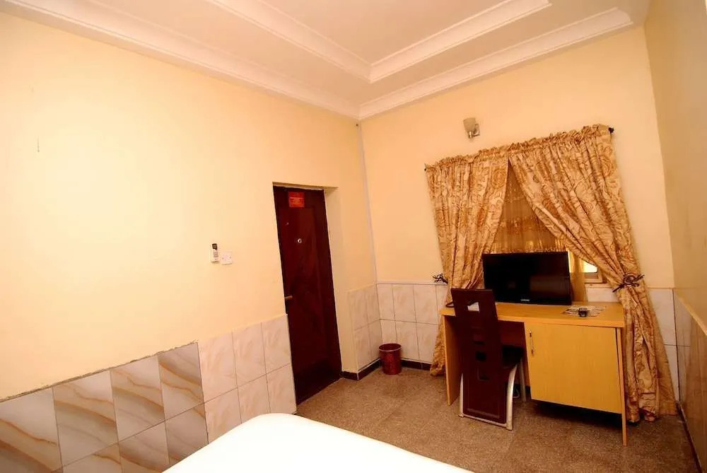 Lapour Hotels Ltd