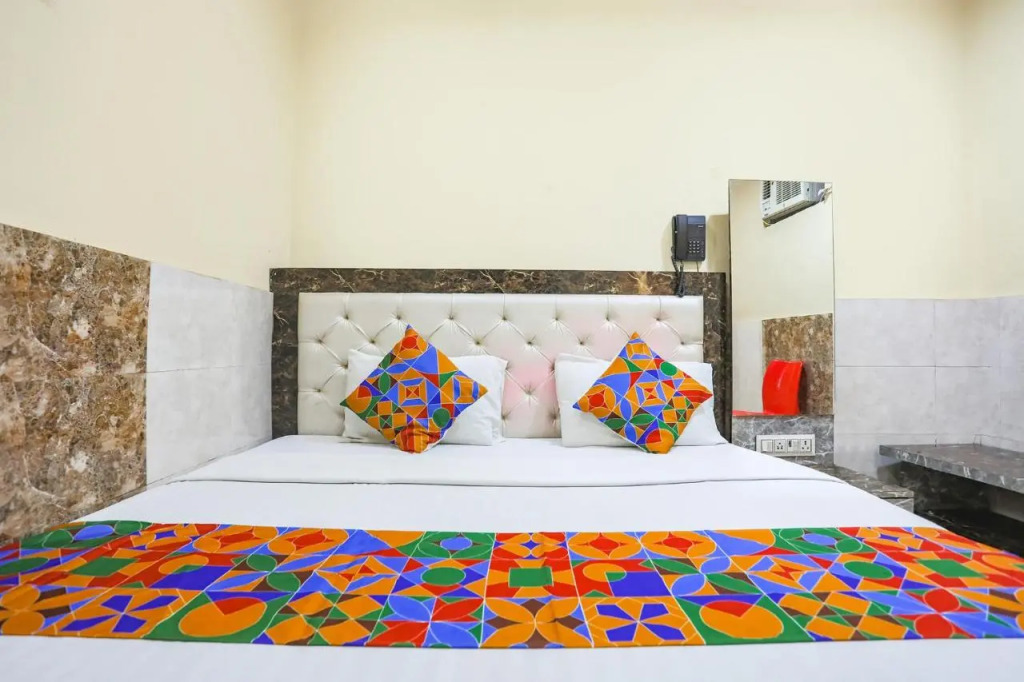 Fabhotel Welcome