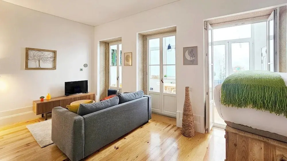 Frs002 Floresold Town: Elegant Studio W/ Patio