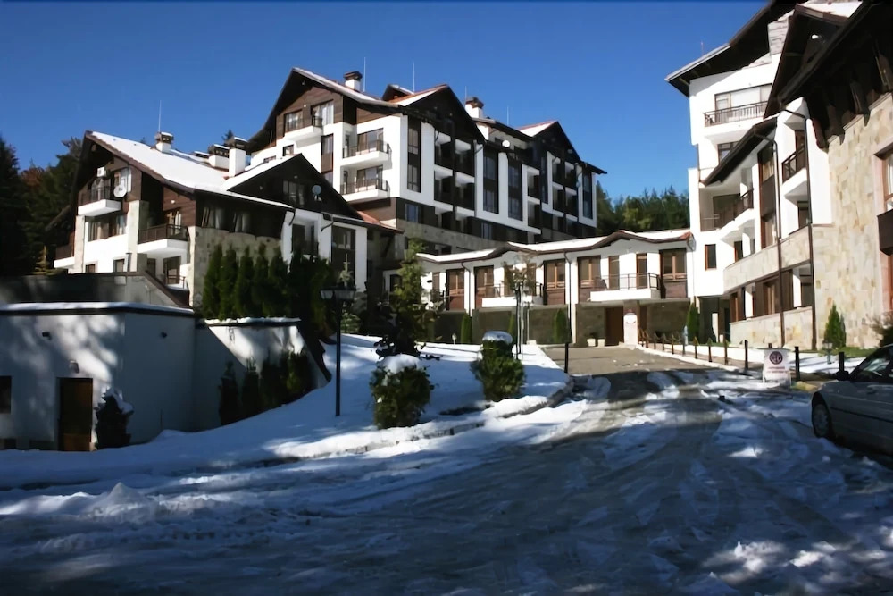 Semiramida Garden Apartment 12