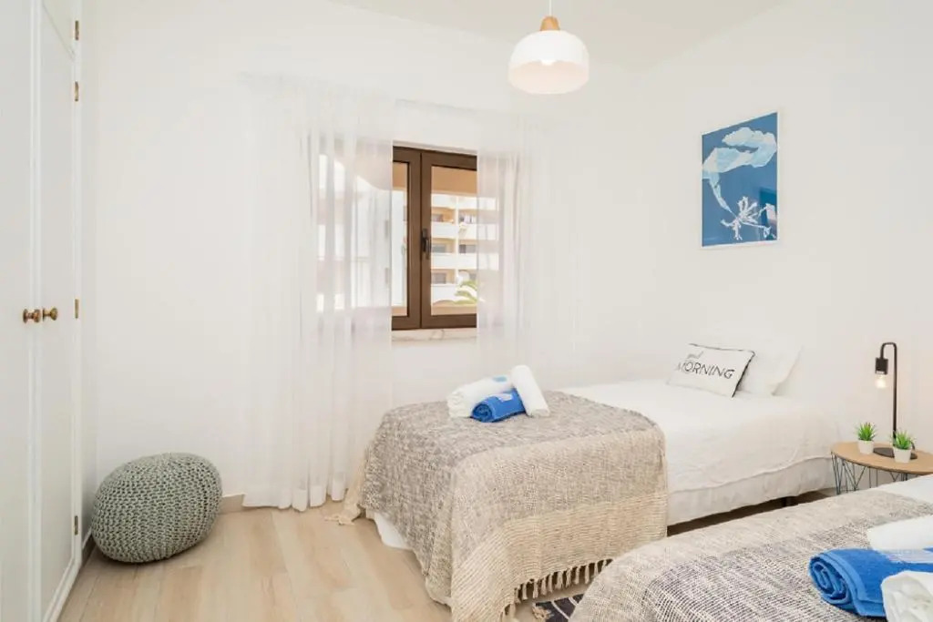 WOW Beach Flat, 200m to SEA & 10 min to Downtown