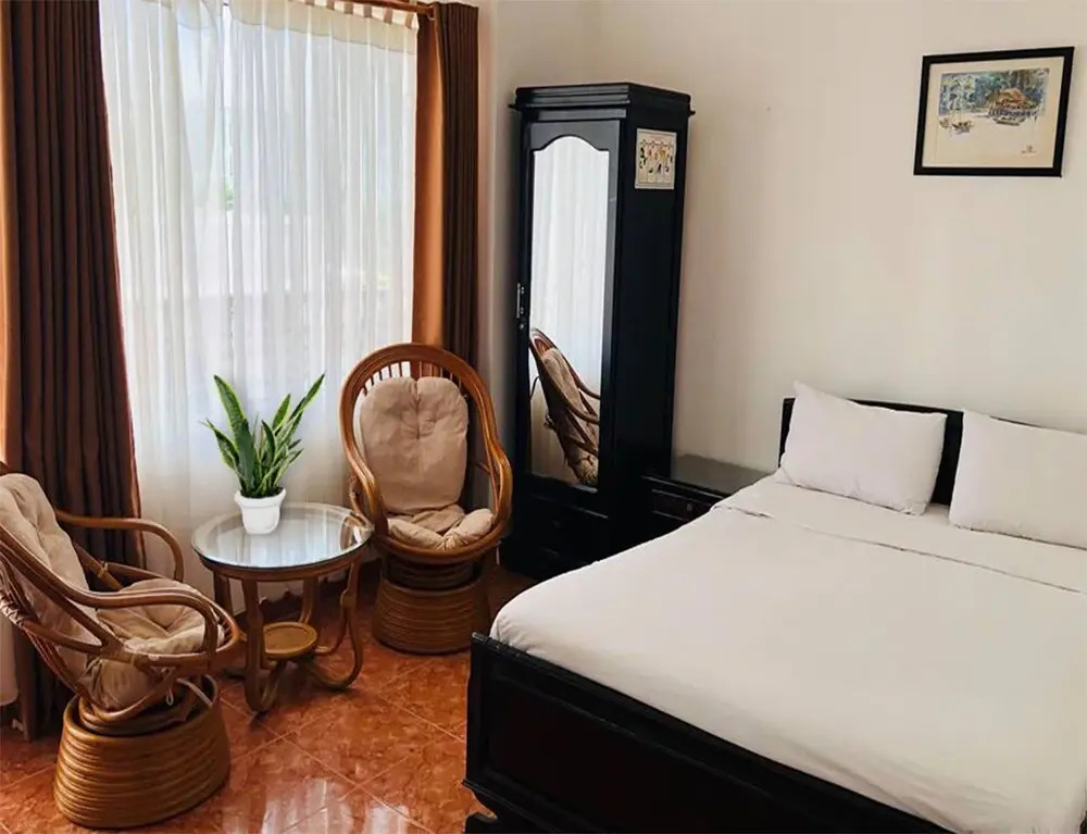 Hà Vân Hotel