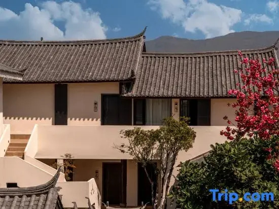 Cangmi Muye Designer Resort Manor (Lijiang Ancient City Branch)
