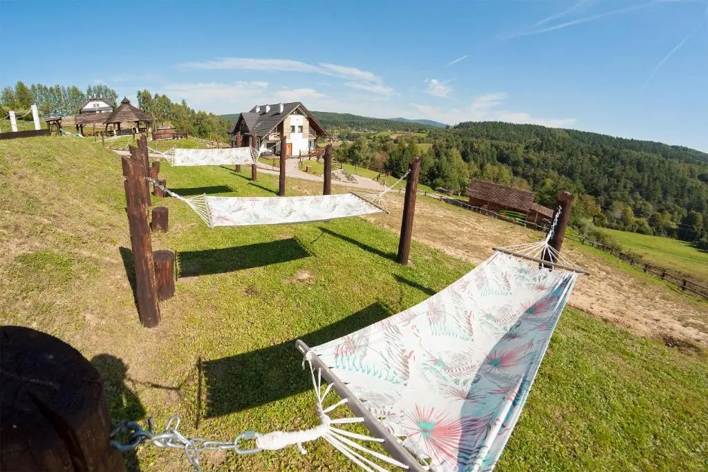 Chata w Bieszczadzie SPA apartamenty i domki z basenem Bieszczady