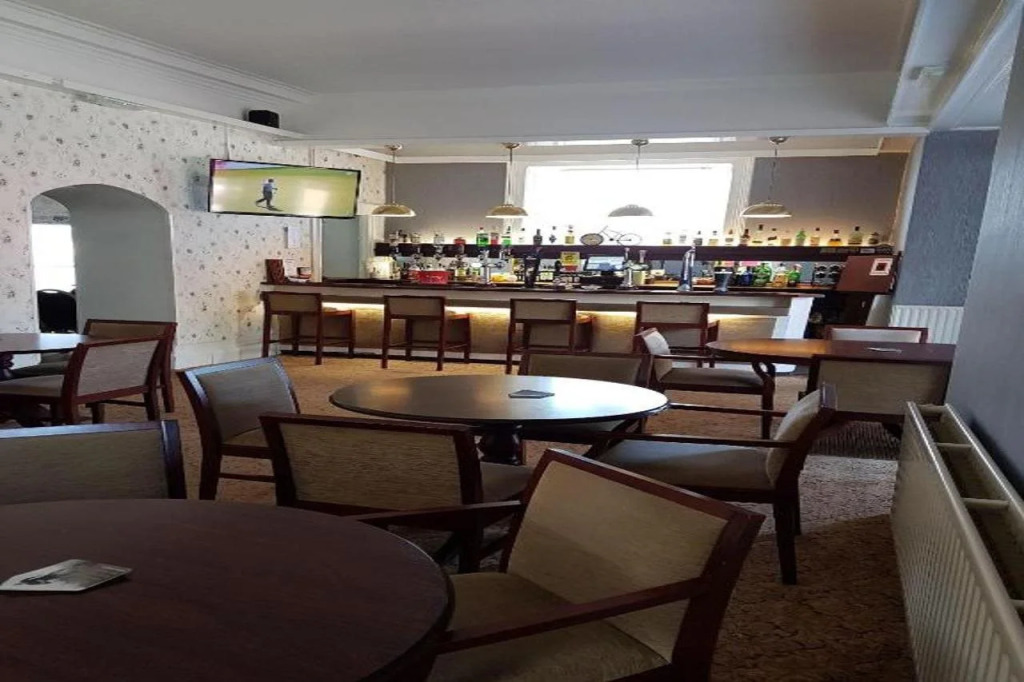 Chase Hotel