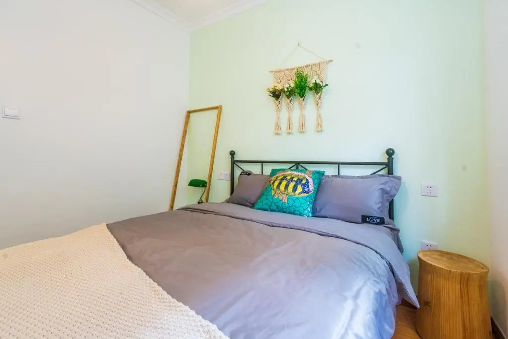Zhengzhou Erqi·Zhengzhou Railway Station· Locals Apartment 00159950