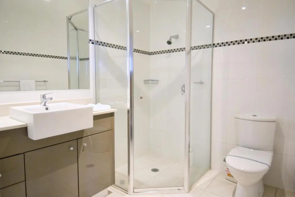 Solaire Apartments