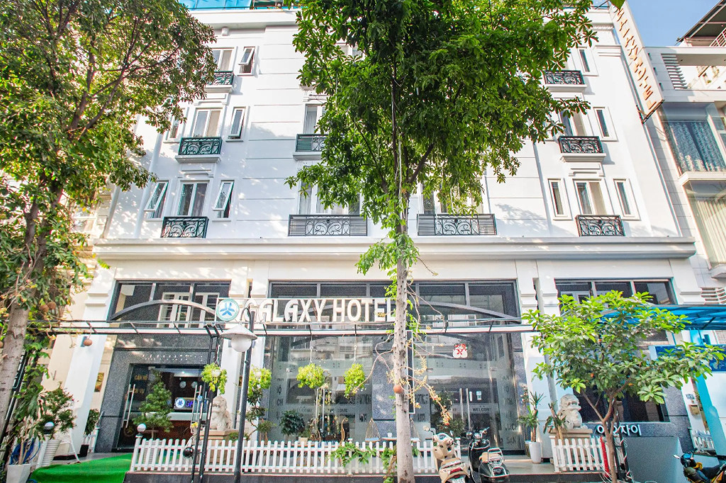 Galaxy Hotel