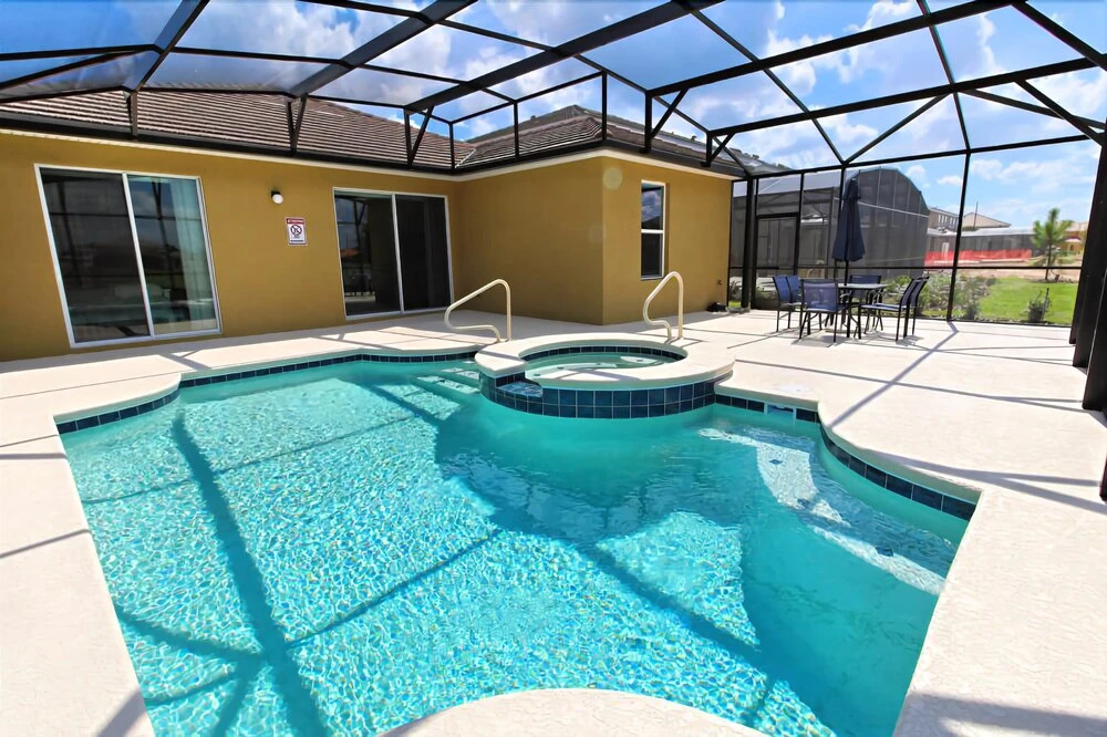 Amazing House! Solterra - 5132OA