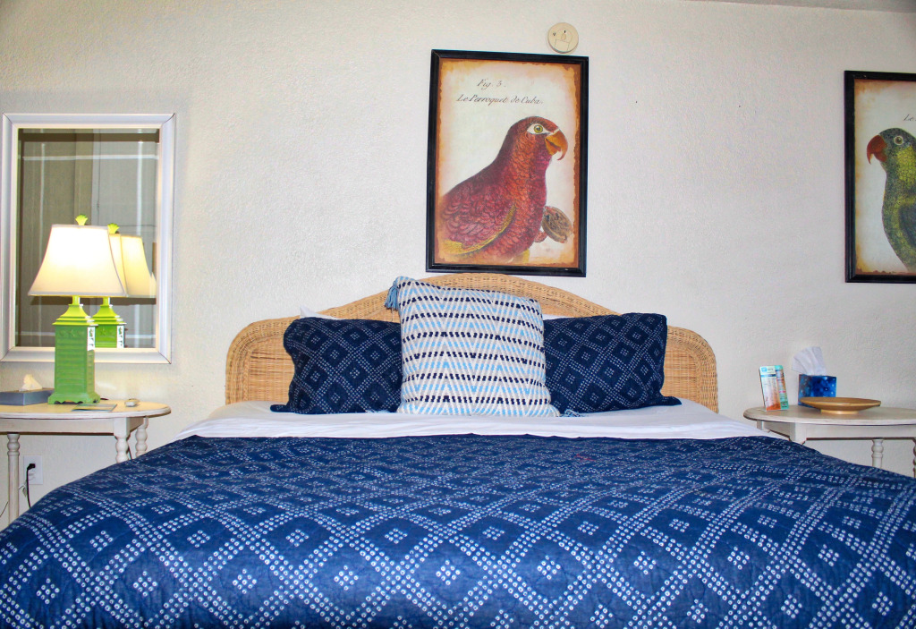 Coconut Grove Beach Resort Suites 3 & 4