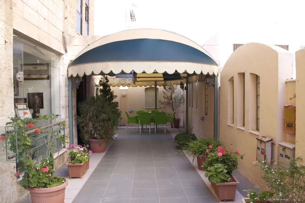 Al Waha Furnished Apartments